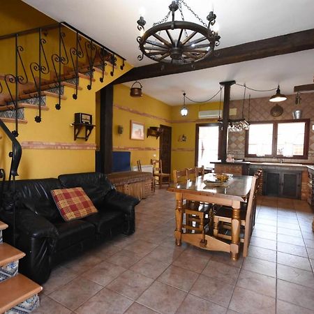 Casa Rural De Estilo Rustico Con Spa อัลมาโกร ภายนอก รูปภาพ