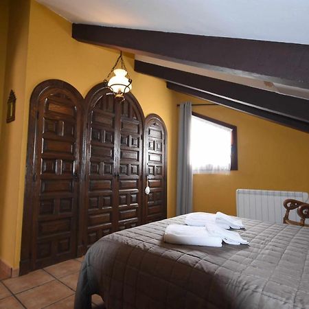 Casa Rural De Estilo Rustico Con Spa อัลมาโกร ภายนอก รูปภาพ