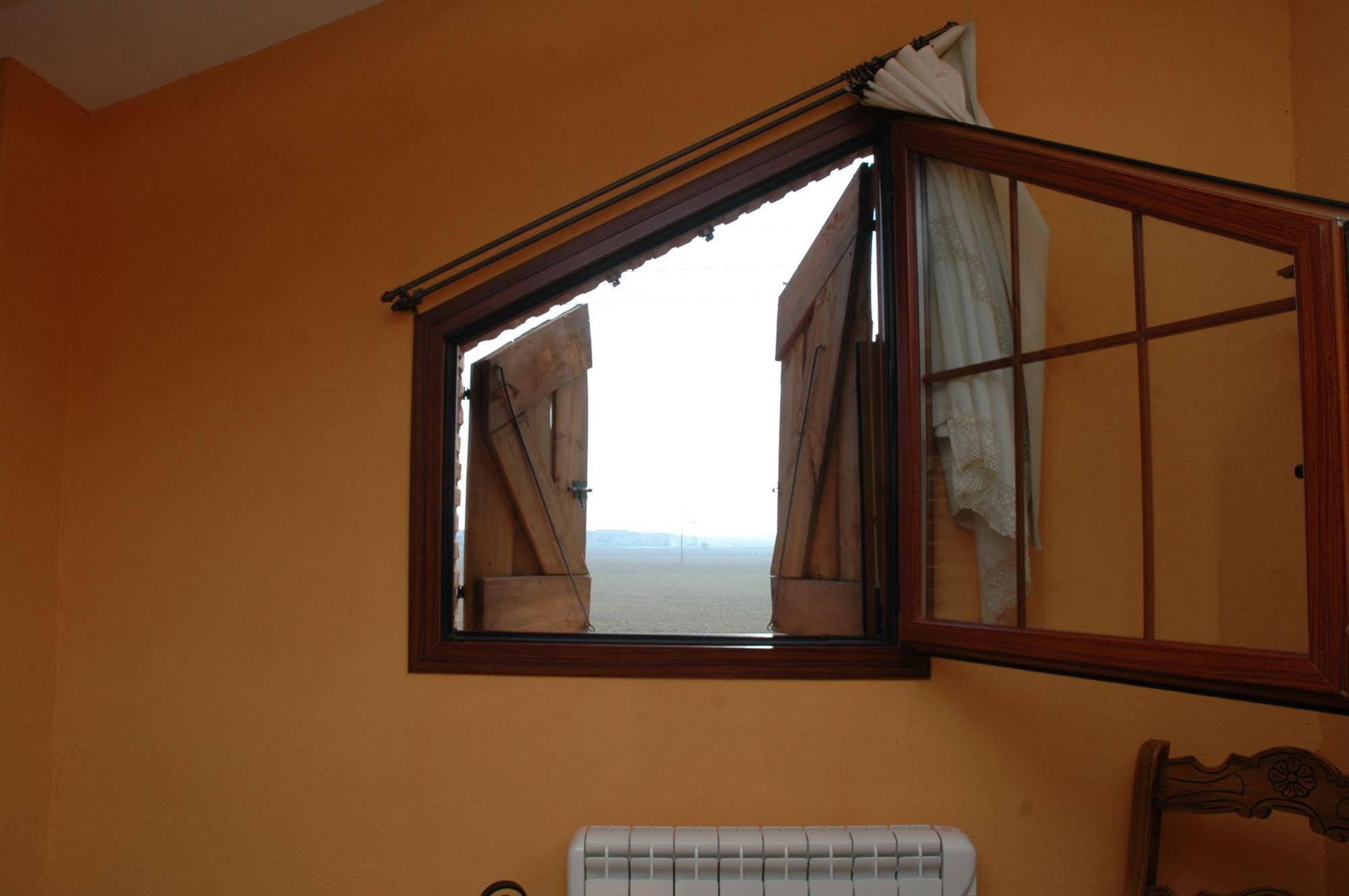Casa Rural De Estilo Rustico Con Spa อัลมาโกร ภายนอก รูปภาพ
