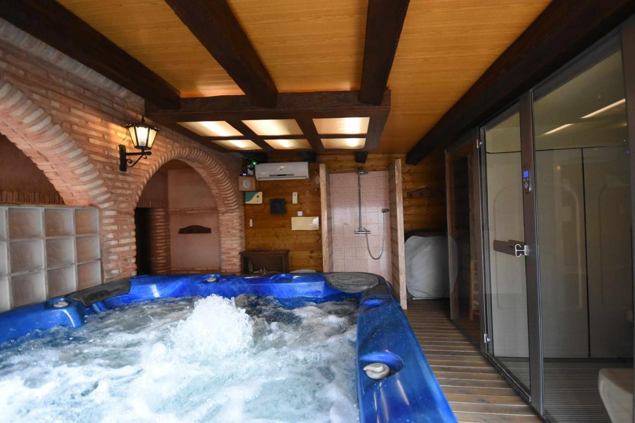 Casa Rural De Estilo Rustico Con Spa อัลมาโกร ภายนอก รูปภาพ