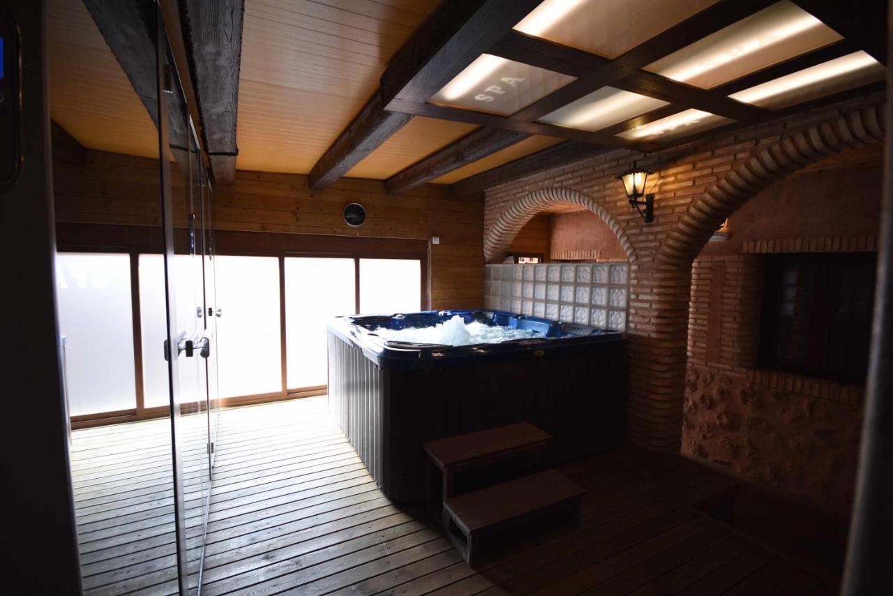 Casa Rural De Estilo Rustico Con Spa อัลมาโกร ภายนอก รูปภาพ